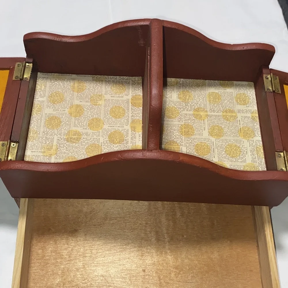 Vintage Sewing Work Box with Duel Pincushions and‎ Drawer  velvet inside top